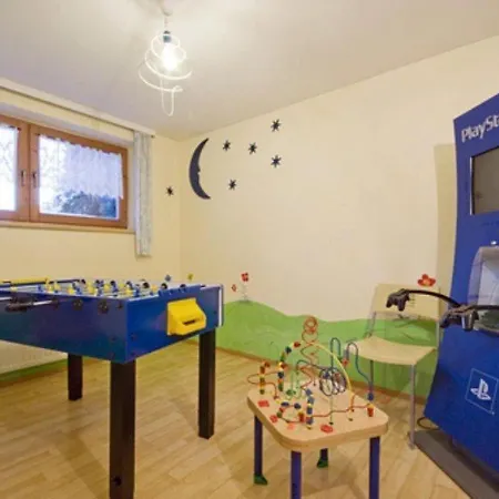 Classy In With Balcony Апартаменты Бриксен-им-Тале