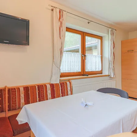 Classy In With Balcony Бриксен-им-Тале